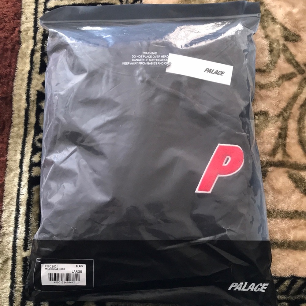 Palace Tri-Chenille Hoodie Black